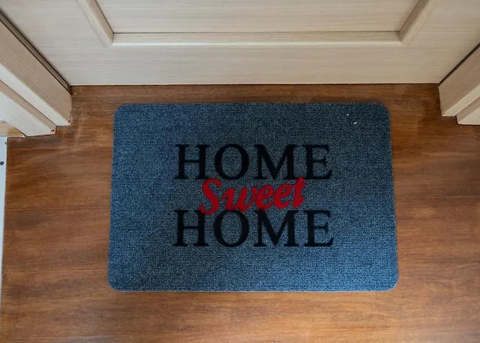 Pretty Little 3 By Sweet Apartamento *